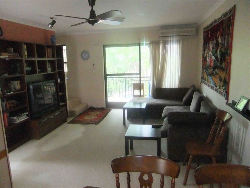 Durham St, St Lucia QLD 4067