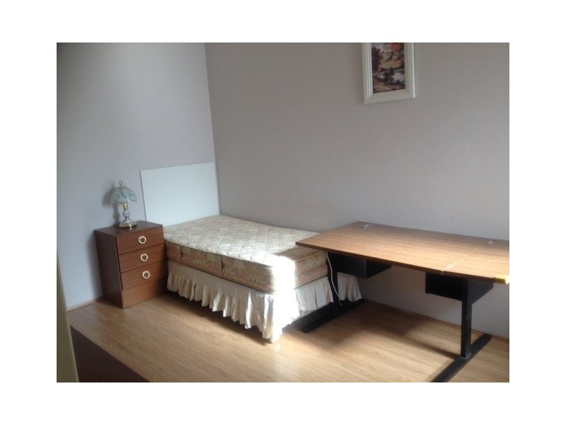 meredith, Bankstown NSW 2200