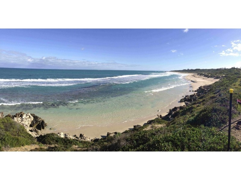 Yanchep Pl, Butler WA 6036