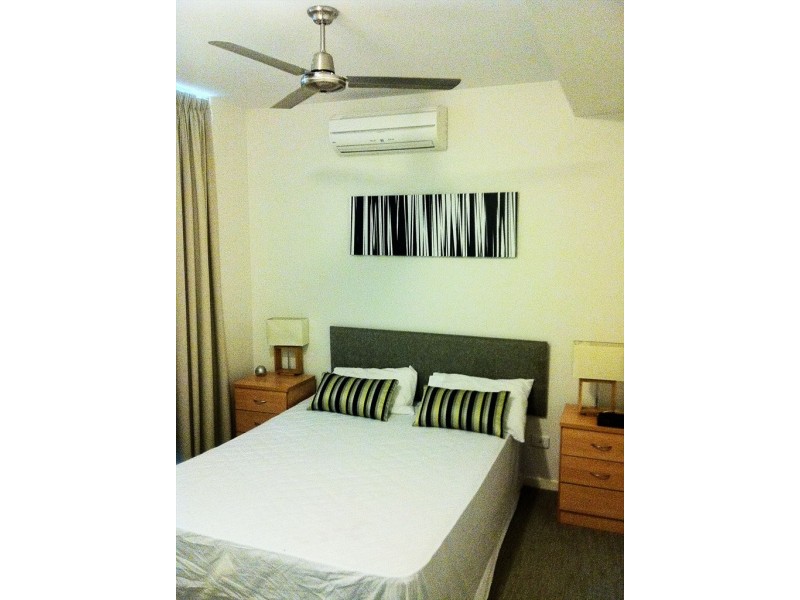 Grafton Street, Cairns QLD 4870