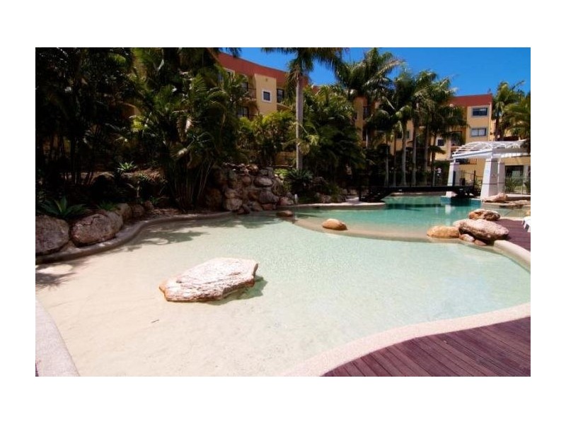 Great Hall Drive, Nobby Beach QLD 4218