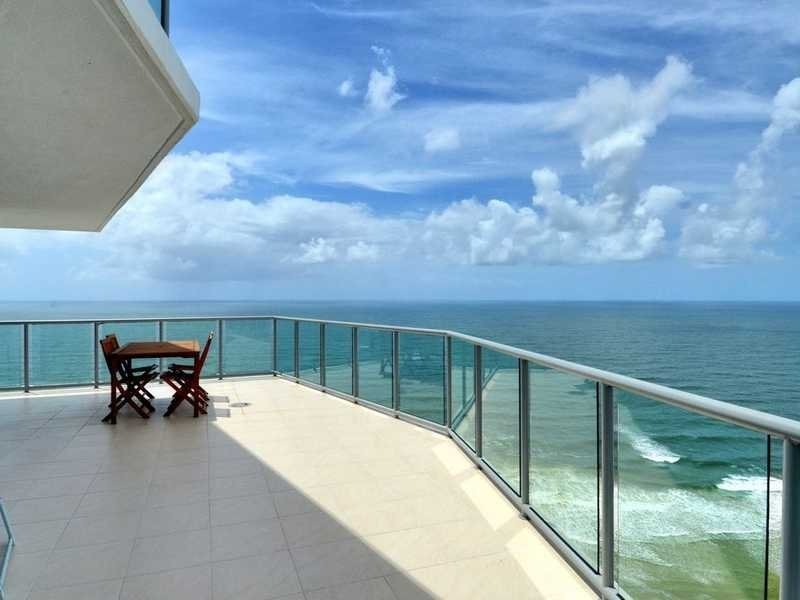 Clifford, Surfers Paradise QLD 4217