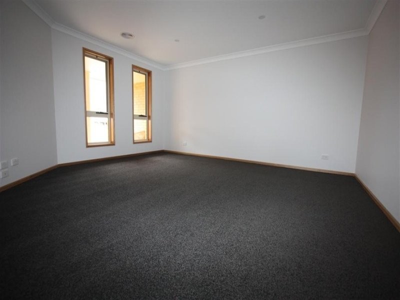Samson avenue, Wagga Wagga NSW 2650