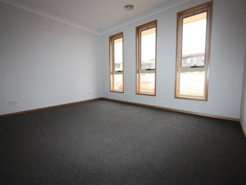 Samson avenue, Wagga Wagga NSW 2650