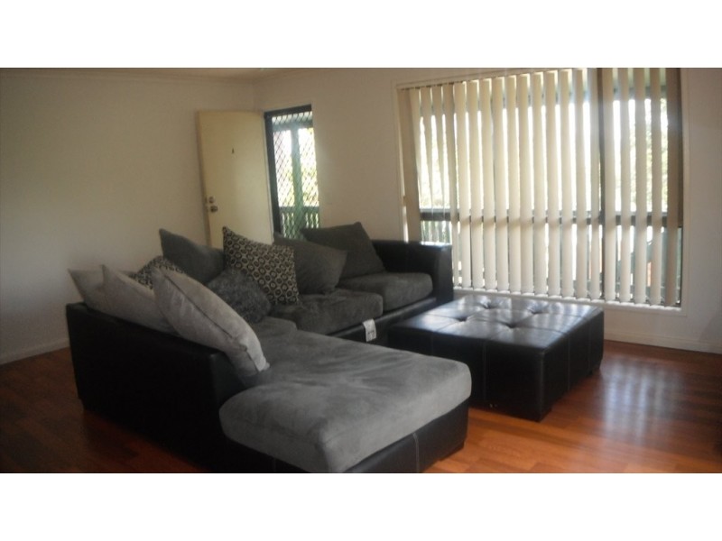 ashmore, Ashmore QLD 4214