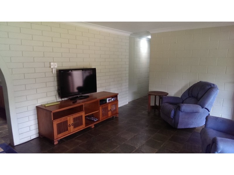 Dandaloo, Bayview Heights QLD 4868