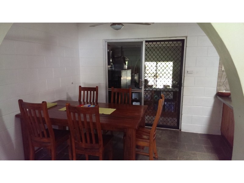 Dandaloo, Bayview Heights QLD 4868