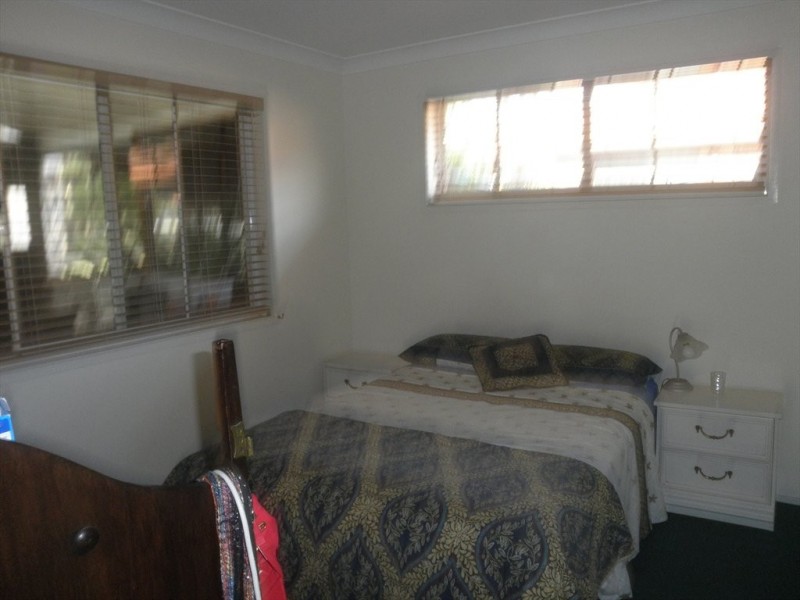 Lakefield Cres, Paradise Point QLD 4216