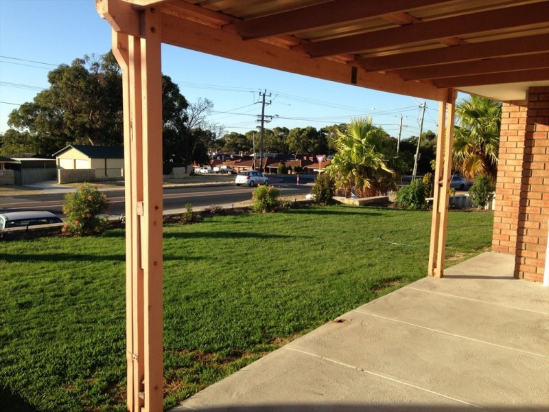 Gibson Avenue, Padbury WA 6025