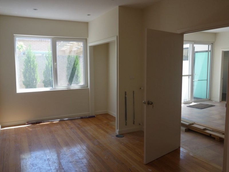 Orrong Rd, St Kilda East VIC 3183
