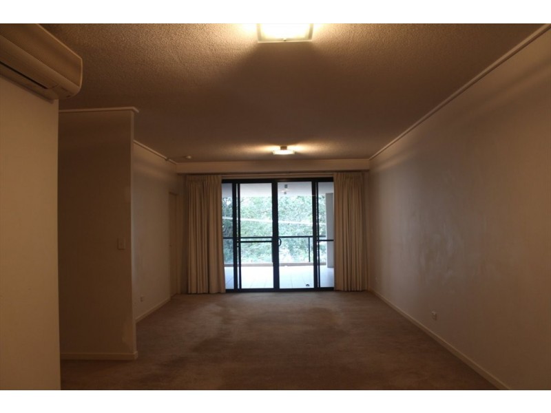 parkland street, Nundah QLD 4012