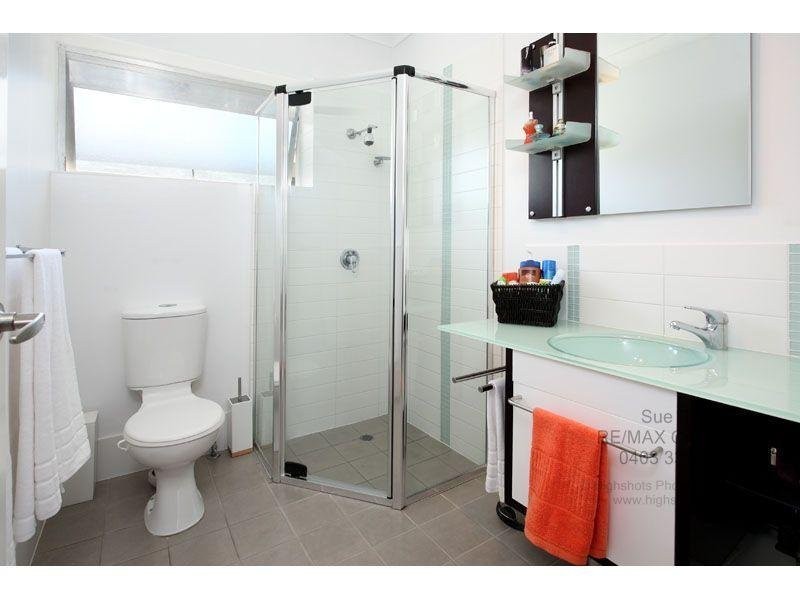 Frederick Street, Annerley QLD 4103
