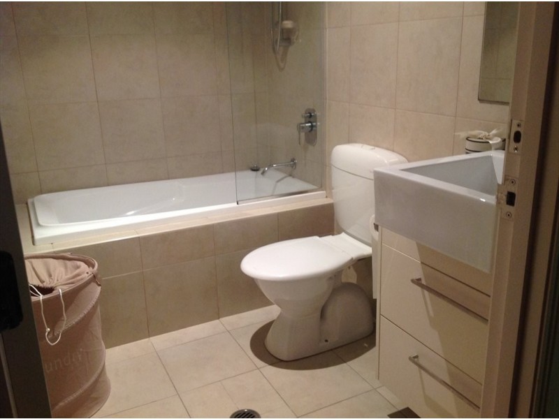 Executive Drive, Burleigh Waters QLD 4220