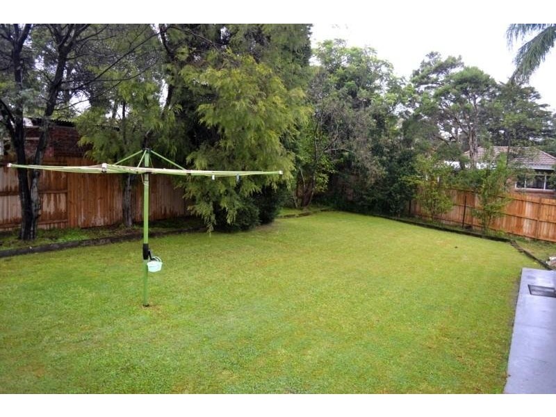 Lovell Road, Eastwood NSW 2122