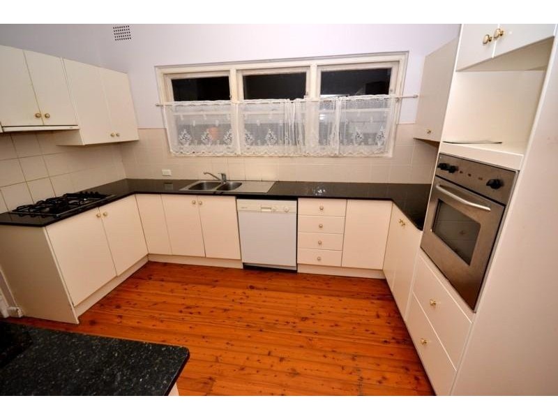 Lovell Road, Eastwood NSW 2122