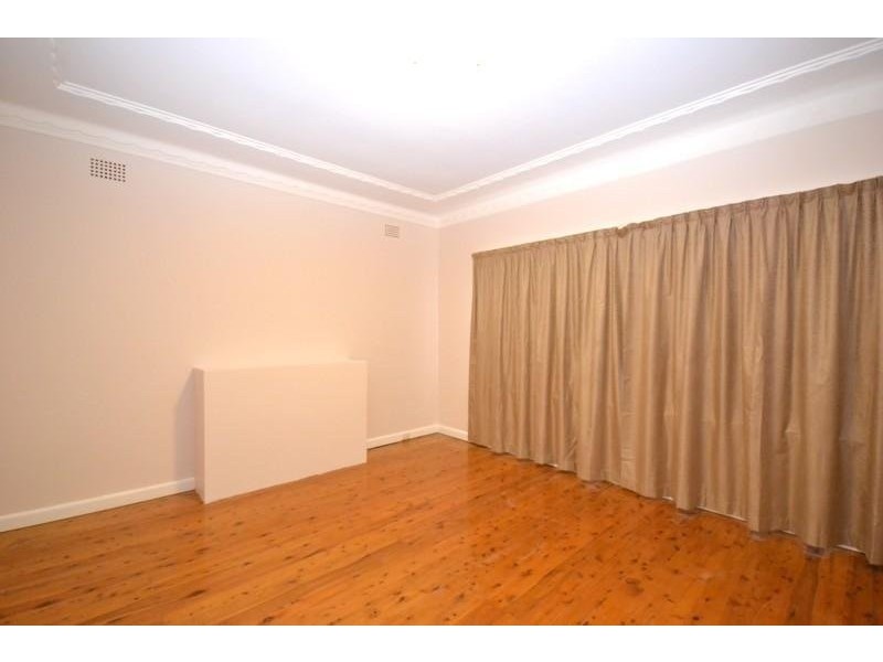 Lovell Road, Eastwood NSW 2122