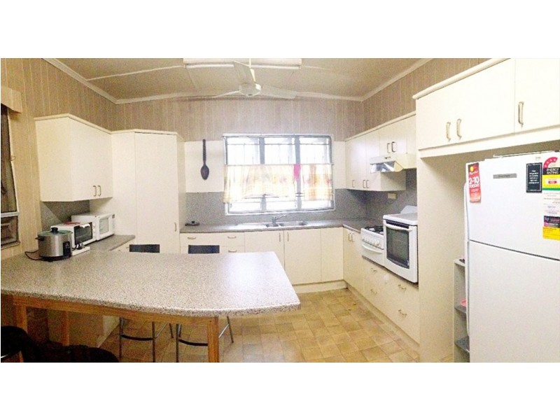 Mains Road, Sunnybank QLD 4109