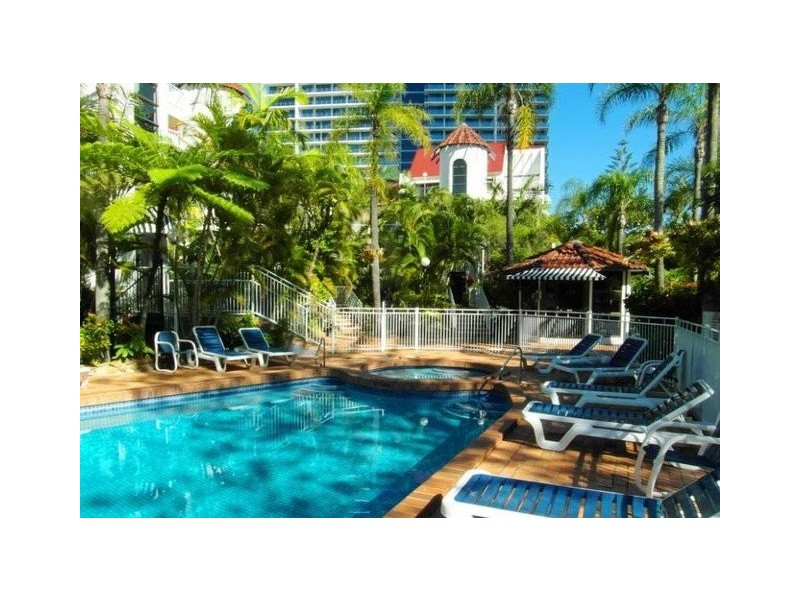 Hamilton Ave, Surfers Paradise QLD 4217