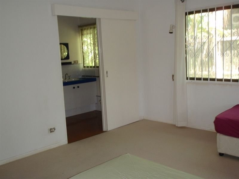 beatrice street, Taringa QLD 4068