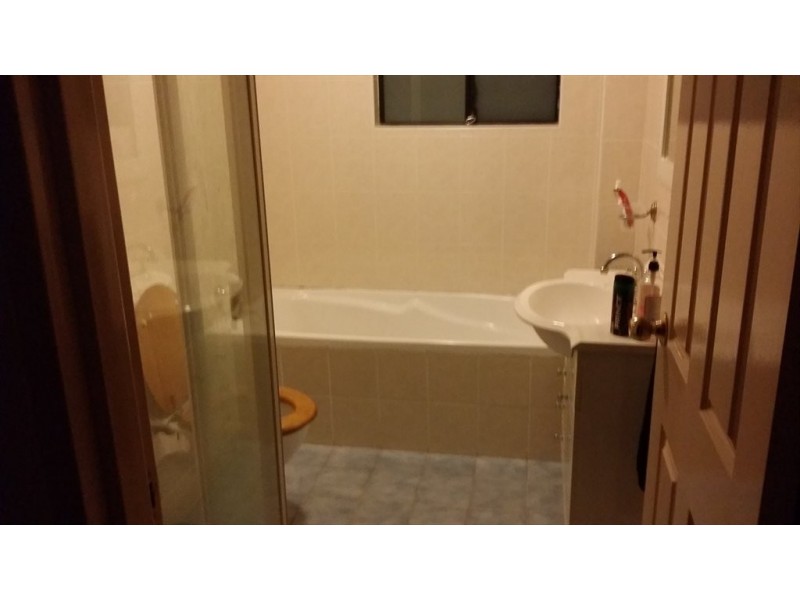 station road, Auburn NSW 2144