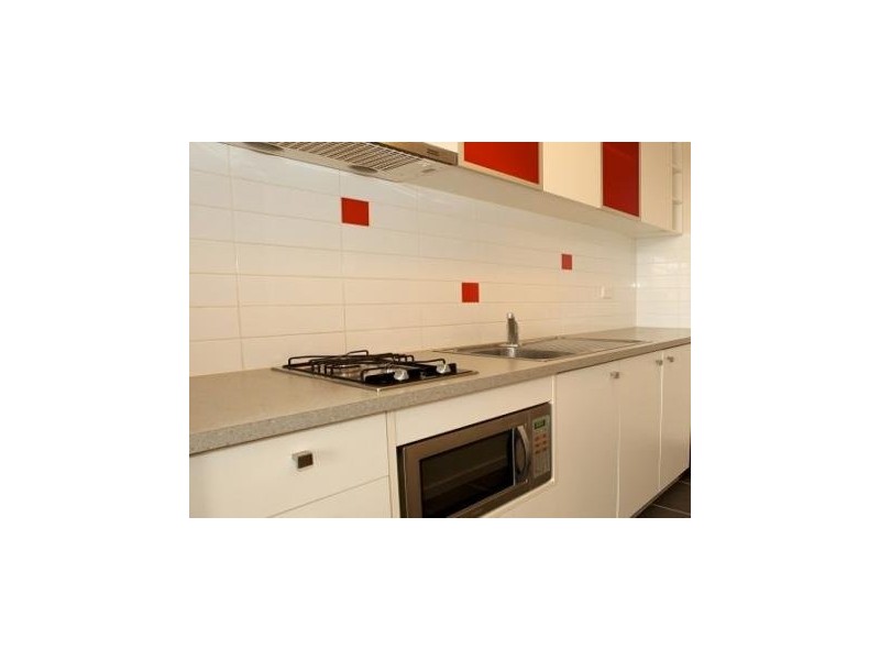 Poplar Street, Box Hill VIC 3128
