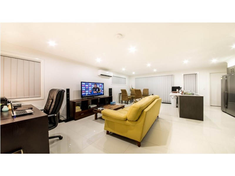 Gregson Avenue, Mayfield West NSW 2304