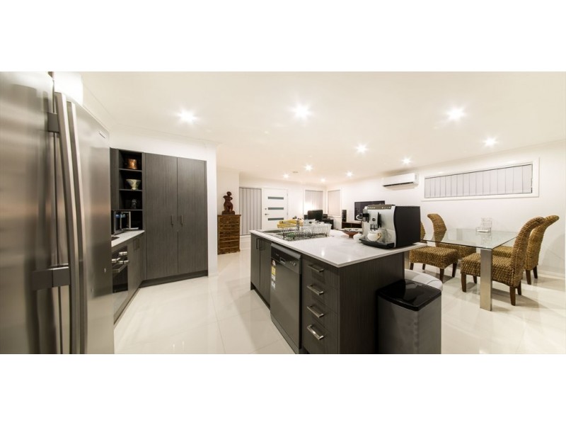 Gregson Avenue, Mayfield West NSW 2304