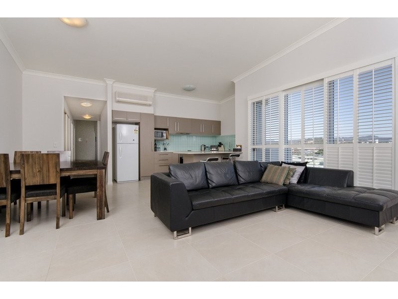 Executive drive, Burleigh Waters QLD 4220