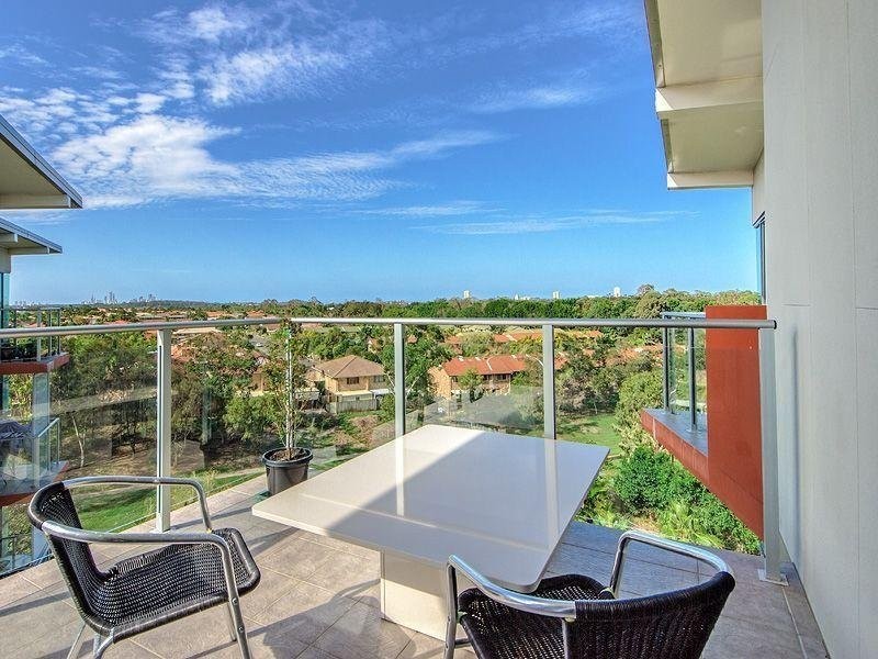 Executive drive, Burleigh Waters QLD 4220