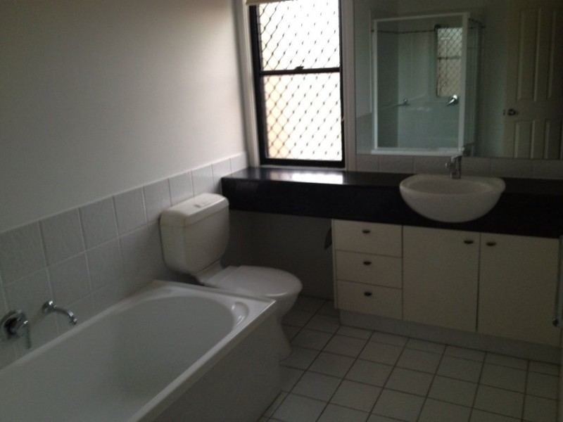 Ashmore Road, Benowa QLD 4217