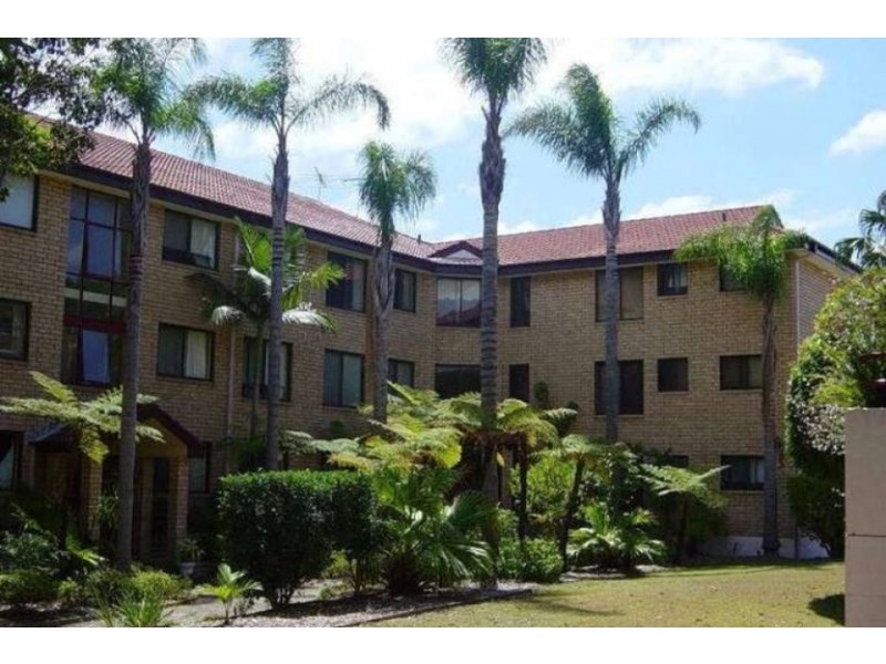 Pacific Parade, Dee Why NSW 2099