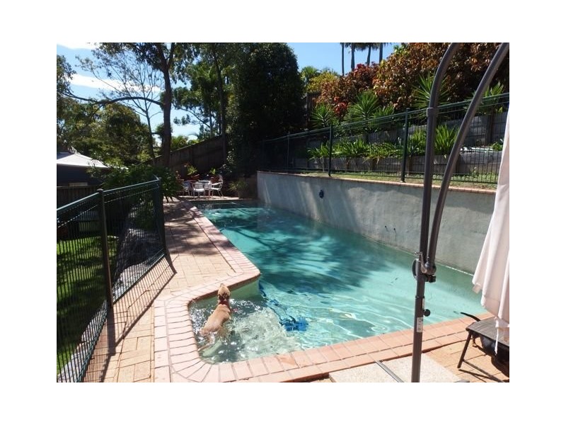 Rossmoyne Close, Elanora QLD 4221