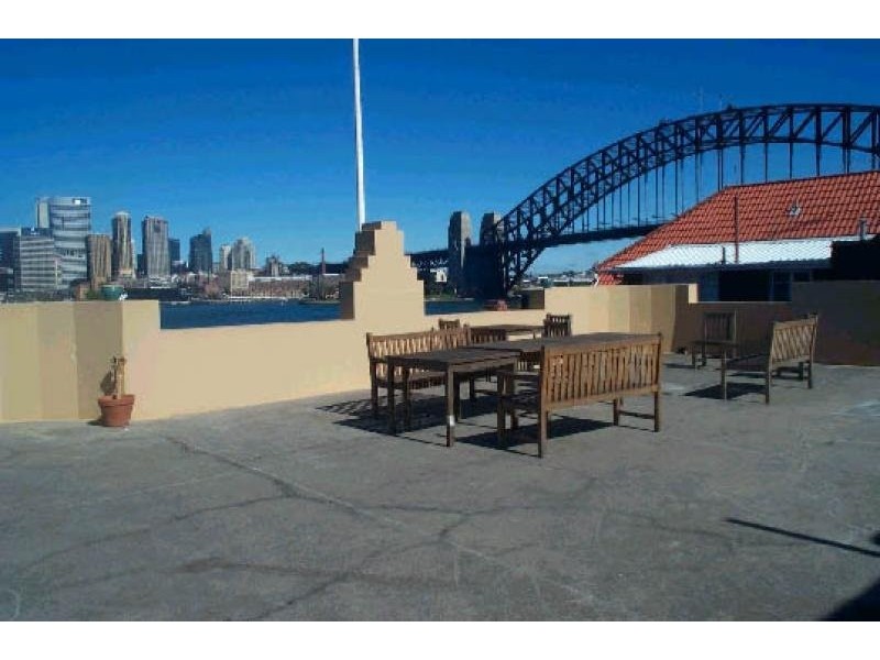 Waruda Street, Kirribilli NSW 2061