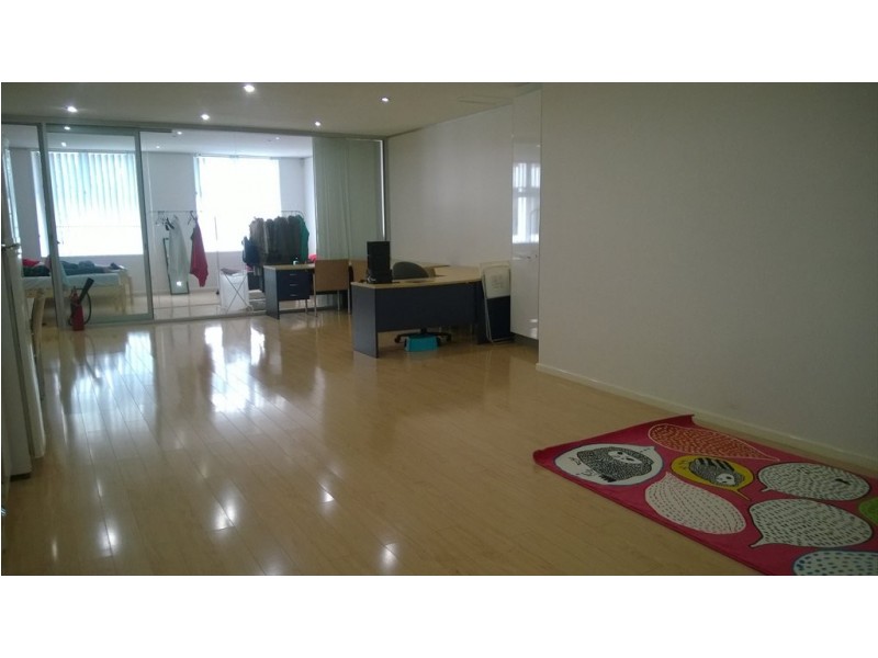 Elizabeth st, Surry Hills NSW 2010