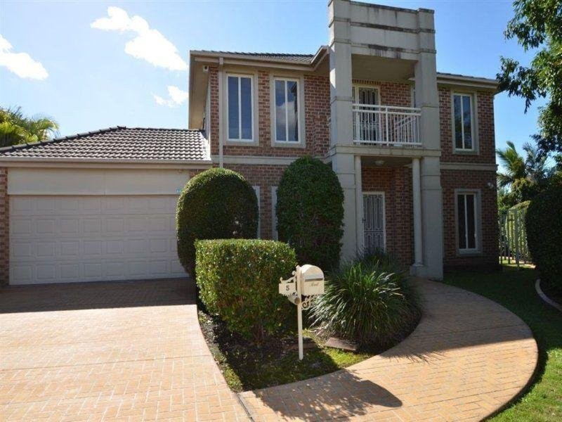 Morea court, Varsity Lakes QLD 4227