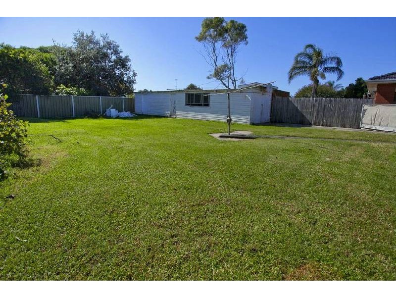 Barrack Heights NSW 2528