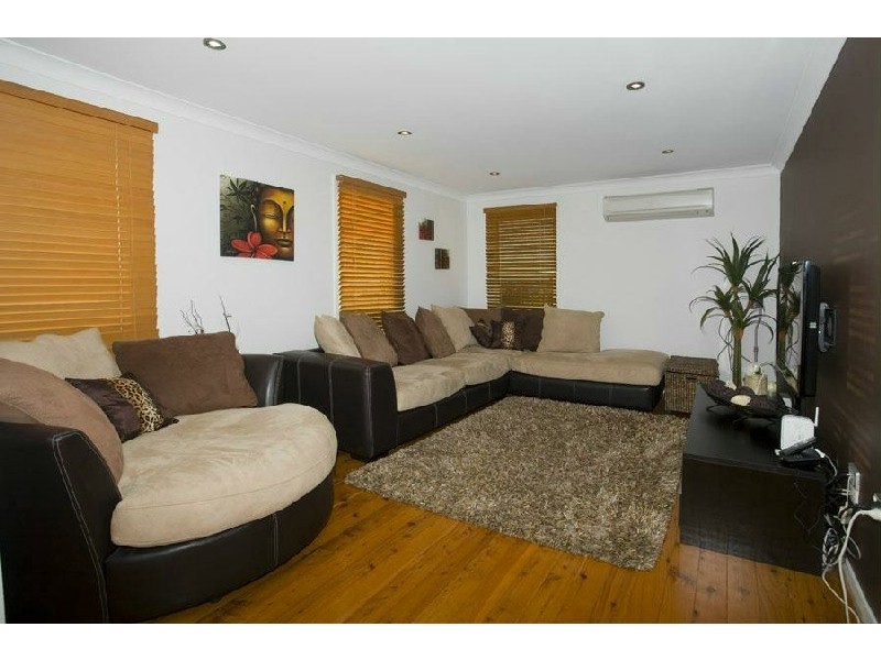 Mount Warrigal NSW 2528