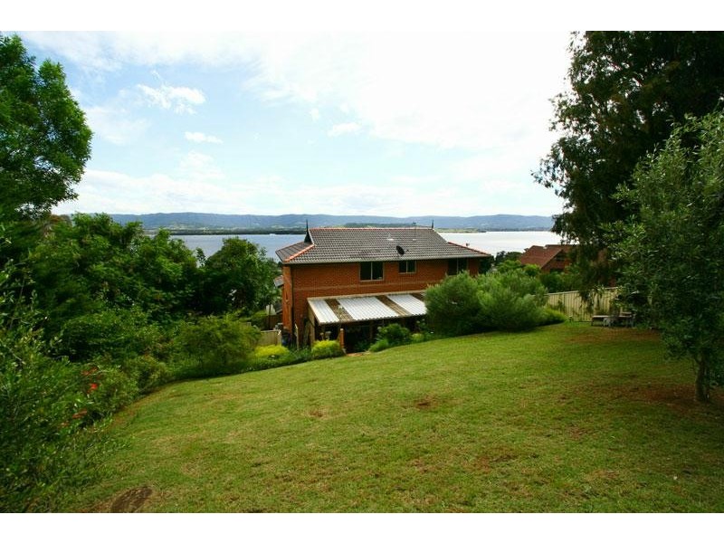 Mount Warrigal NSW 2528