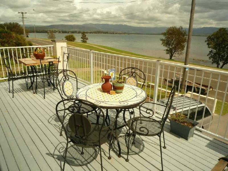 Mount Warrigal NSW 2528
