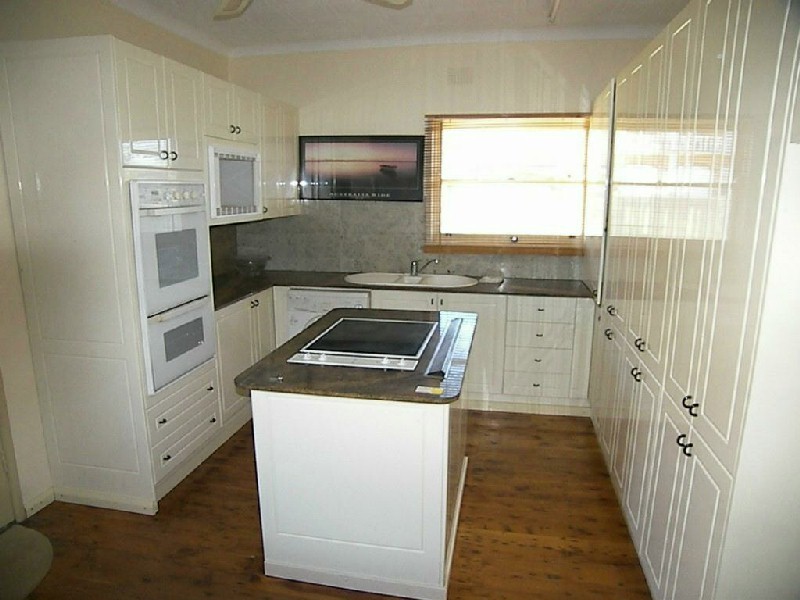 Barrack Heights NSW 2528