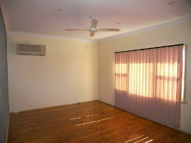 Barrack Heights NSW 2528