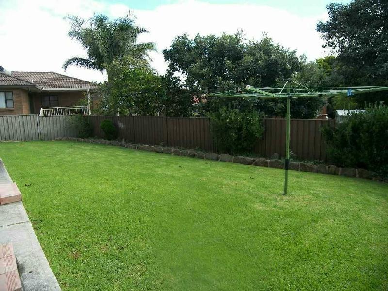 Mount Warrigal NSW 2528