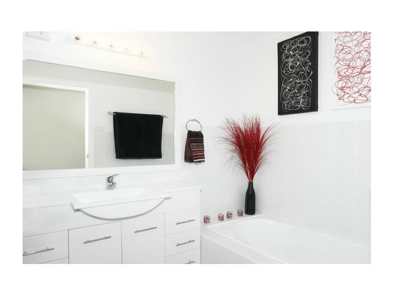 Blackbutt NSW 2529