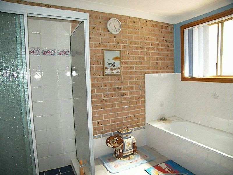 Lake Illawarra NSW 2528