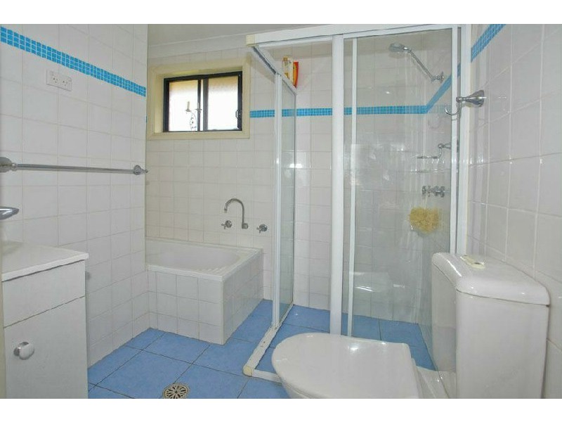 Lake Heights NSW 2502