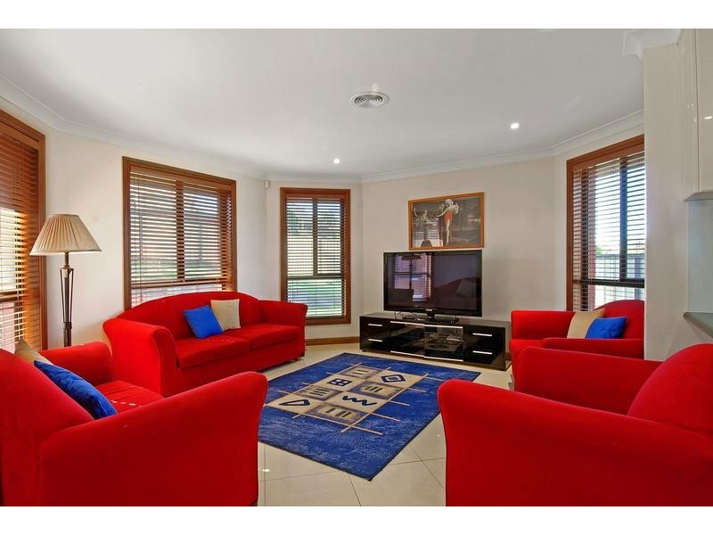 Lake Heights NSW 2502