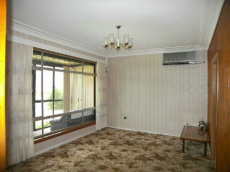 Lake Heights NSW 2502