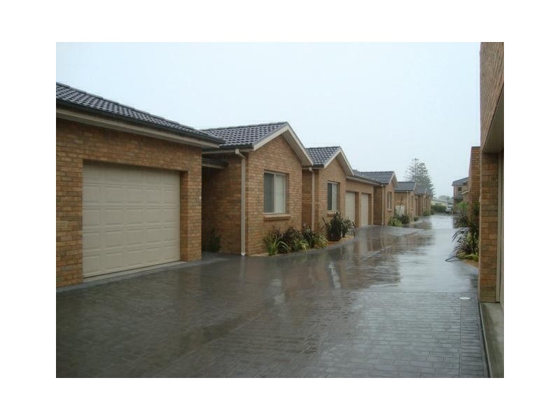 Warilla NSW 2528