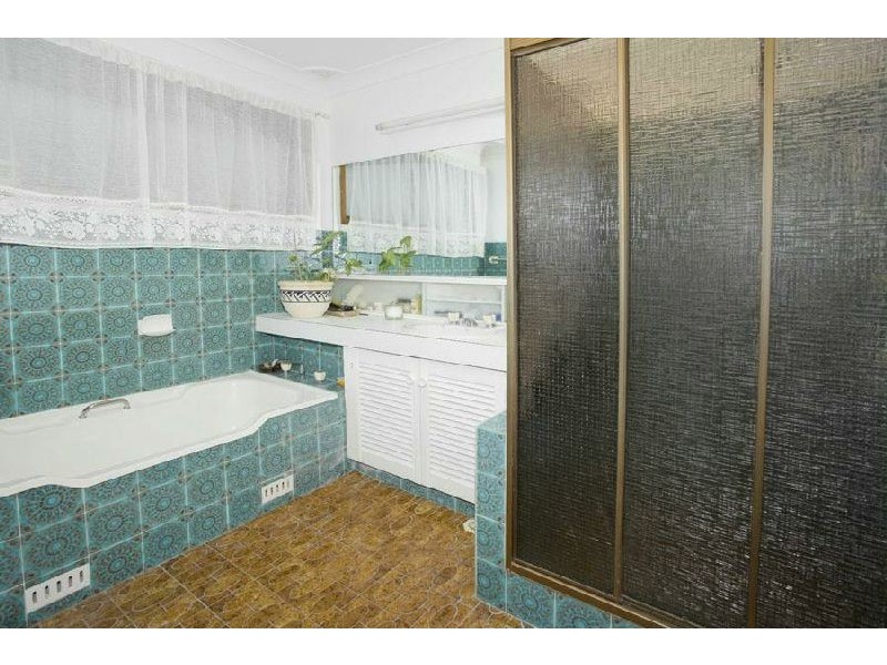 Mount Warrigal NSW 2528