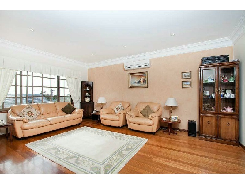 Mount Warrigal NSW 2528